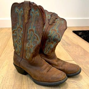 Justin Womens Sz 8 cowboy boot